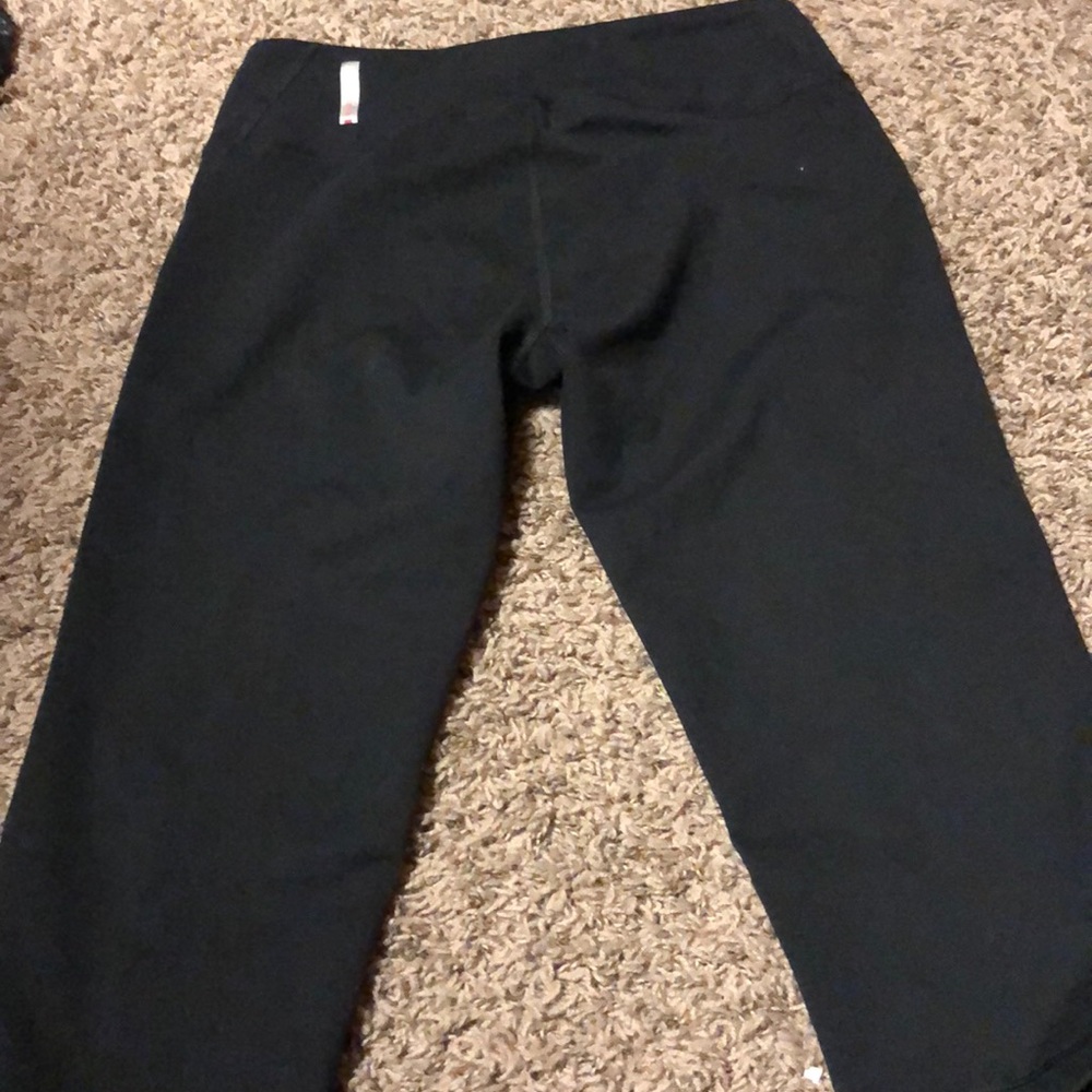 Zella capris